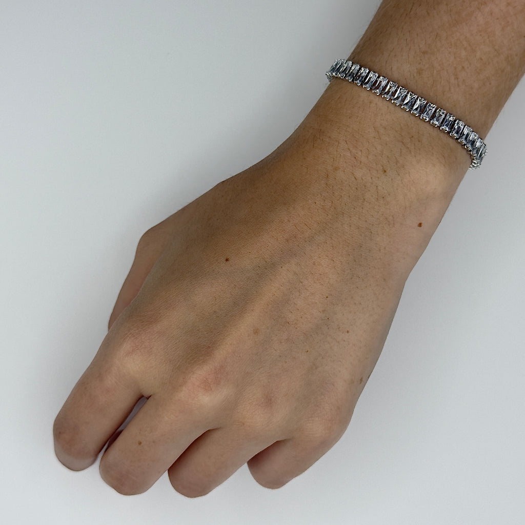 Elegantes 925 Sterling Silber Armband mit Kristallen - 18cm